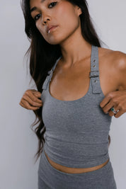 Close-up of the adjustable buckle on the Billy Loop Sculpt Top.